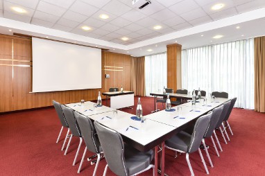 NH Ingolstadt: Meeting Room