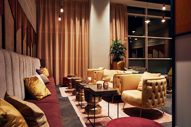 Lindner Hotel Antwerp - part of JdV by Hyatt: Bar/Salón