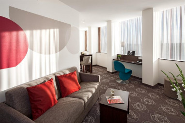 Webers Hotel im RUHRTURM: Room
