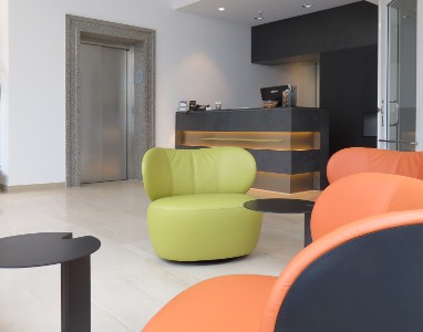 Comfor Hotel and Appartement: Lobby