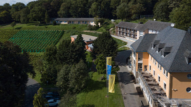 JUFA Hotel Königswinter/Bonn: Außenansicht